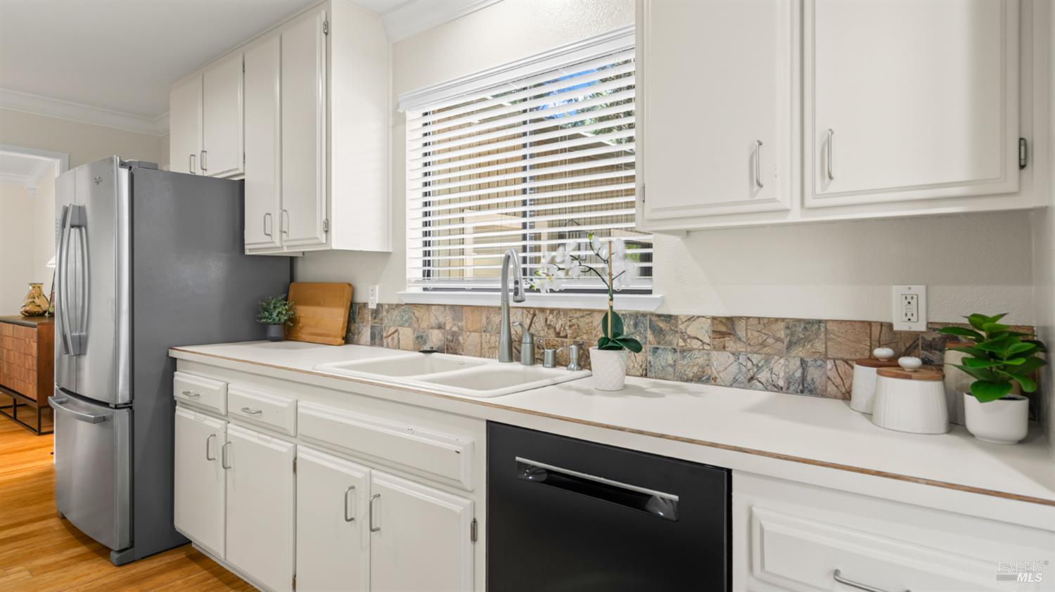 Detail Gallery Image 18 of 63 For 3155 Frei Rd, Sebastopol,  CA 95472 - 3 Beds | 2/1 Baths