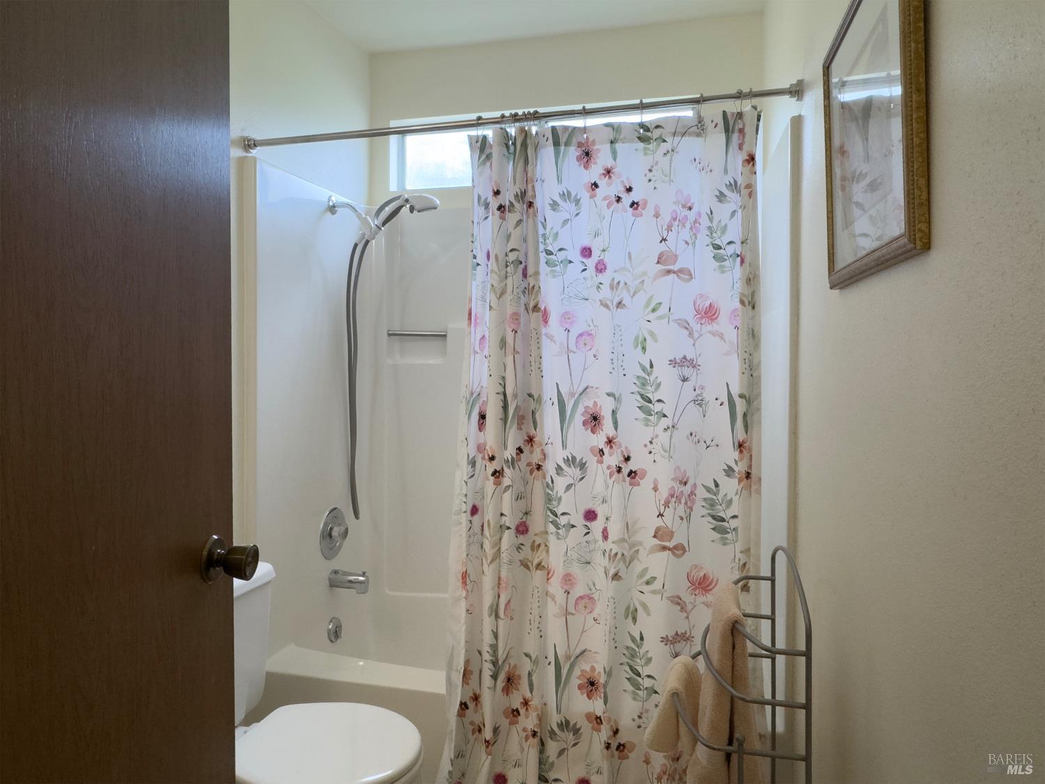 Detail Gallery Image 22 of 37 For 18498 Happy Ln, Sonoma,  CA 95476 - 2 Beds | 2 Baths