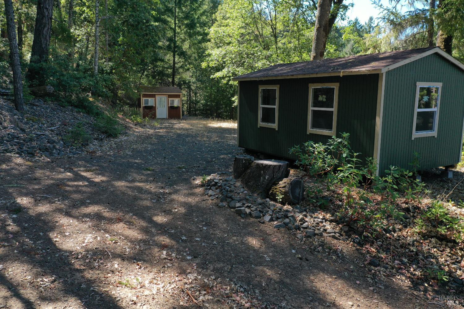 Detail Gallery Image 23 of 28 For 18500 Shafer Ranch Rd, Willits,  CA 95490 - 2 Beds | 1 Baths