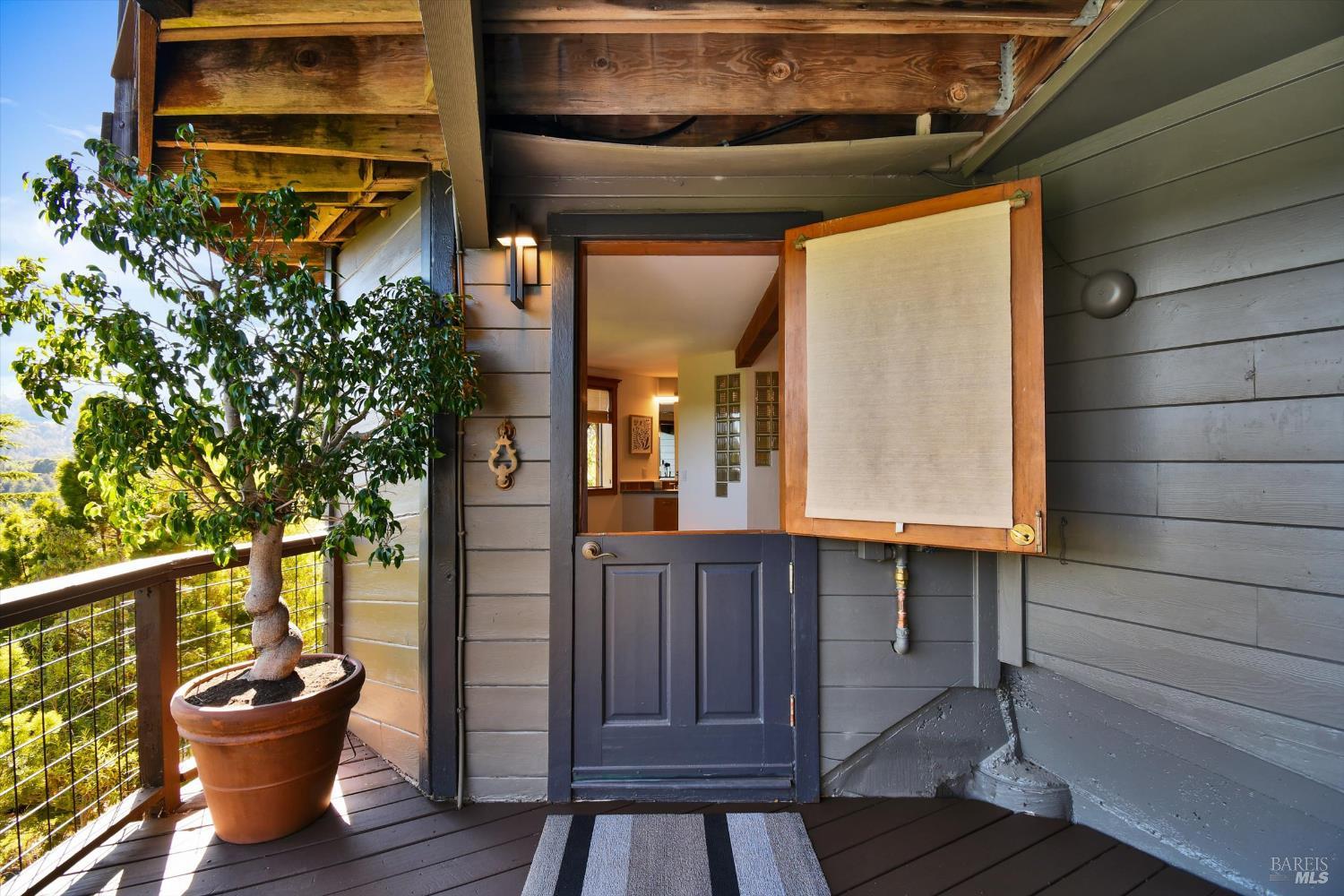 Detail Gallery Image 46 of 91 For 78 Greenwood Way, Mill Valley,  CA 94941 - 3 Beds | 2 Baths