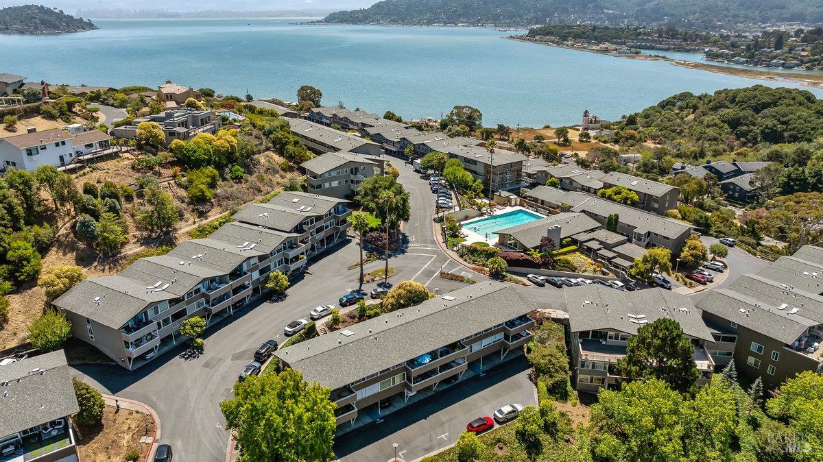 Detail Gallery Image 23 of 26 For 10 Andrew Dr #61,  Tiburon,  CA 94920 - 2 Beds | 1 Baths
