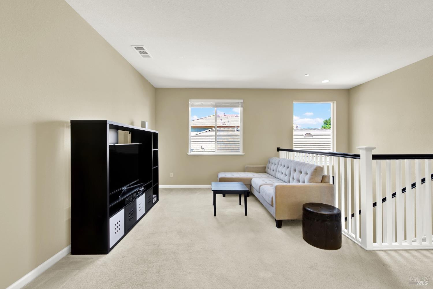 Detail Gallery Image 21 of 46 For 4538 Paseo Dr, Fairfield,  CA 94534 - 5 Beds | 3 Baths