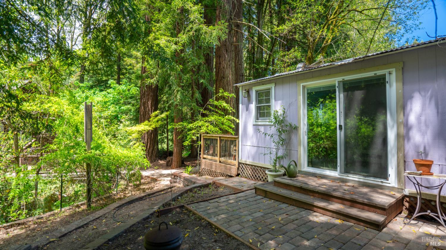 Detail Gallery Image 36 of 71 For 189 Wagnon Rd, Sebastopol,  CA 95472 - 2 Beds | 1 Baths