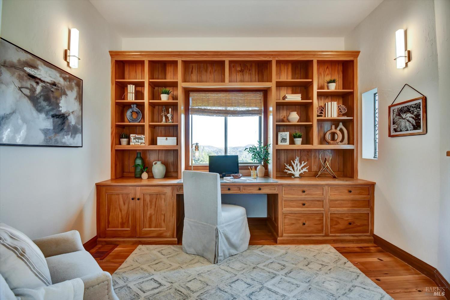 Detail Gallery Image 11 of 91 For 78 Greenwood Way, Mill Valley,  CA 94941 - 3 Beds | 2 Baths
