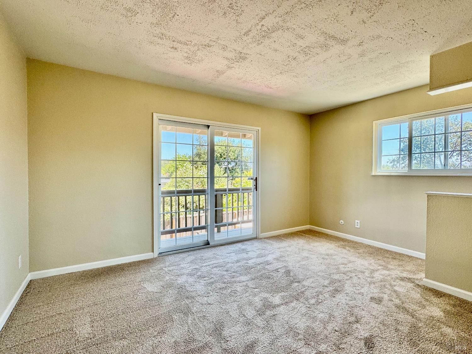 Detail Gallery Image 20 of 27 For 1971 Olive Ave, Saint Helena,  CA 94574 - 4 Beds | 3 Baths