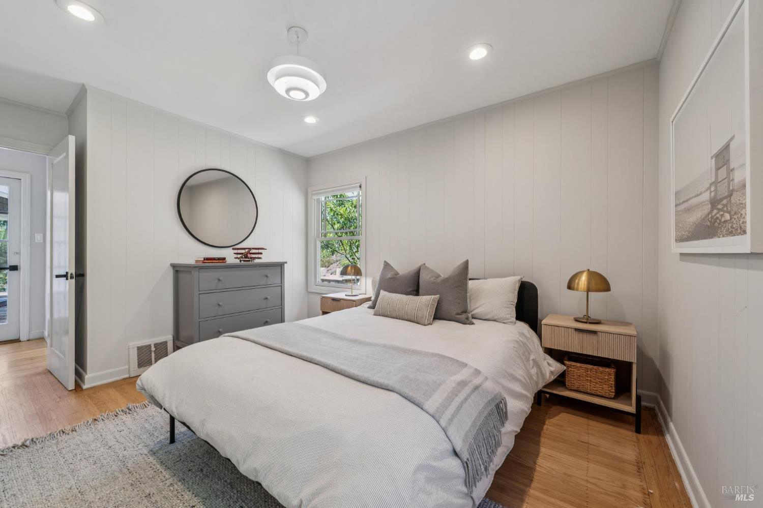 Detail Gallery Image 51 of 76 For 31 Irving Dr, San Anselmo,  CA 94960 - 4 Beds | 2 Baths