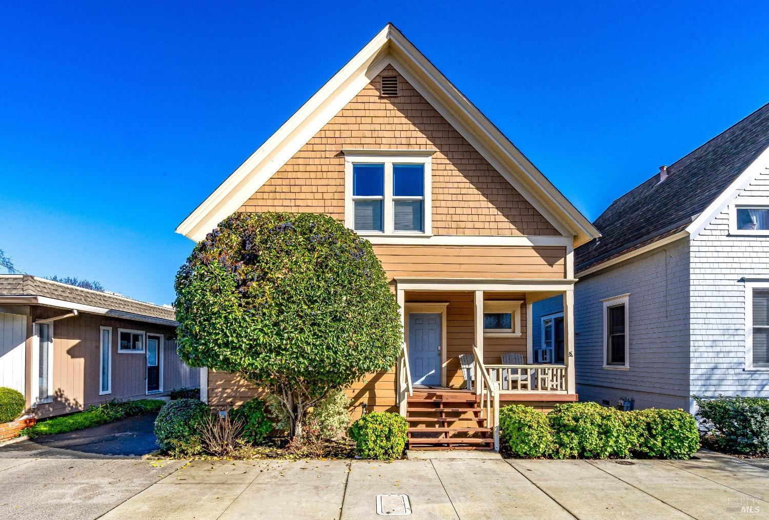 Detail Gallery Image 25 of 33 For 1532 Jefferson St, Napa,  CA 94559 - – Beds | – Baths