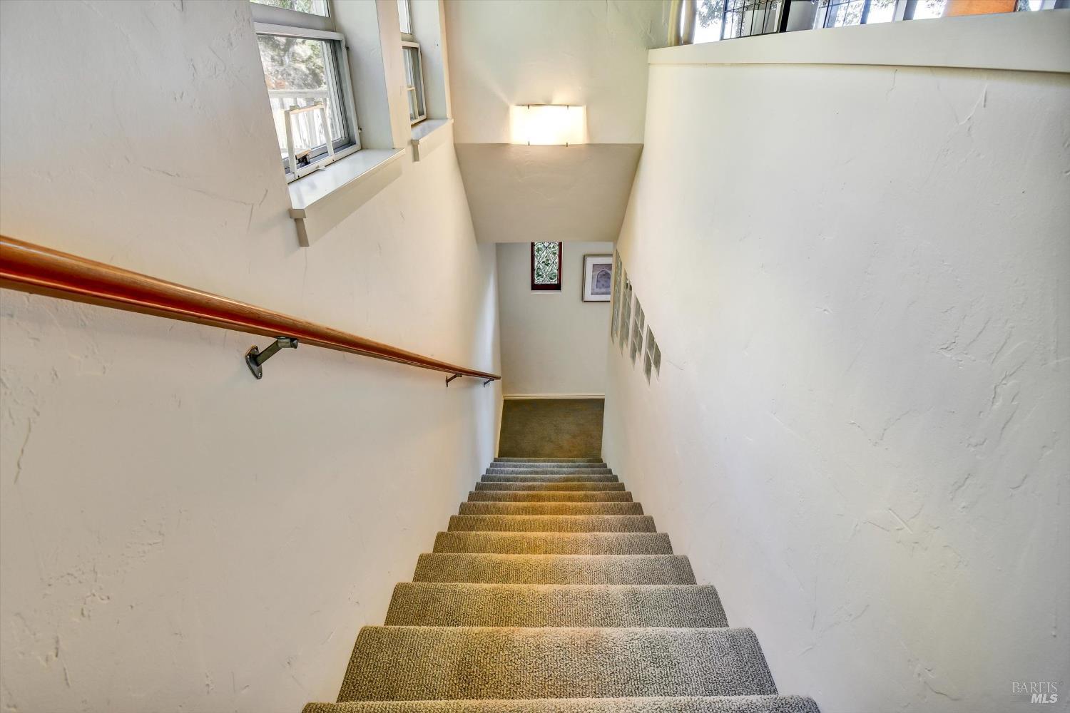 Detail Gallery Image 77 of 91 For 78 Greenwood Way, Mill Valley,  CA 94941 - 3 Beds | 2 Baths