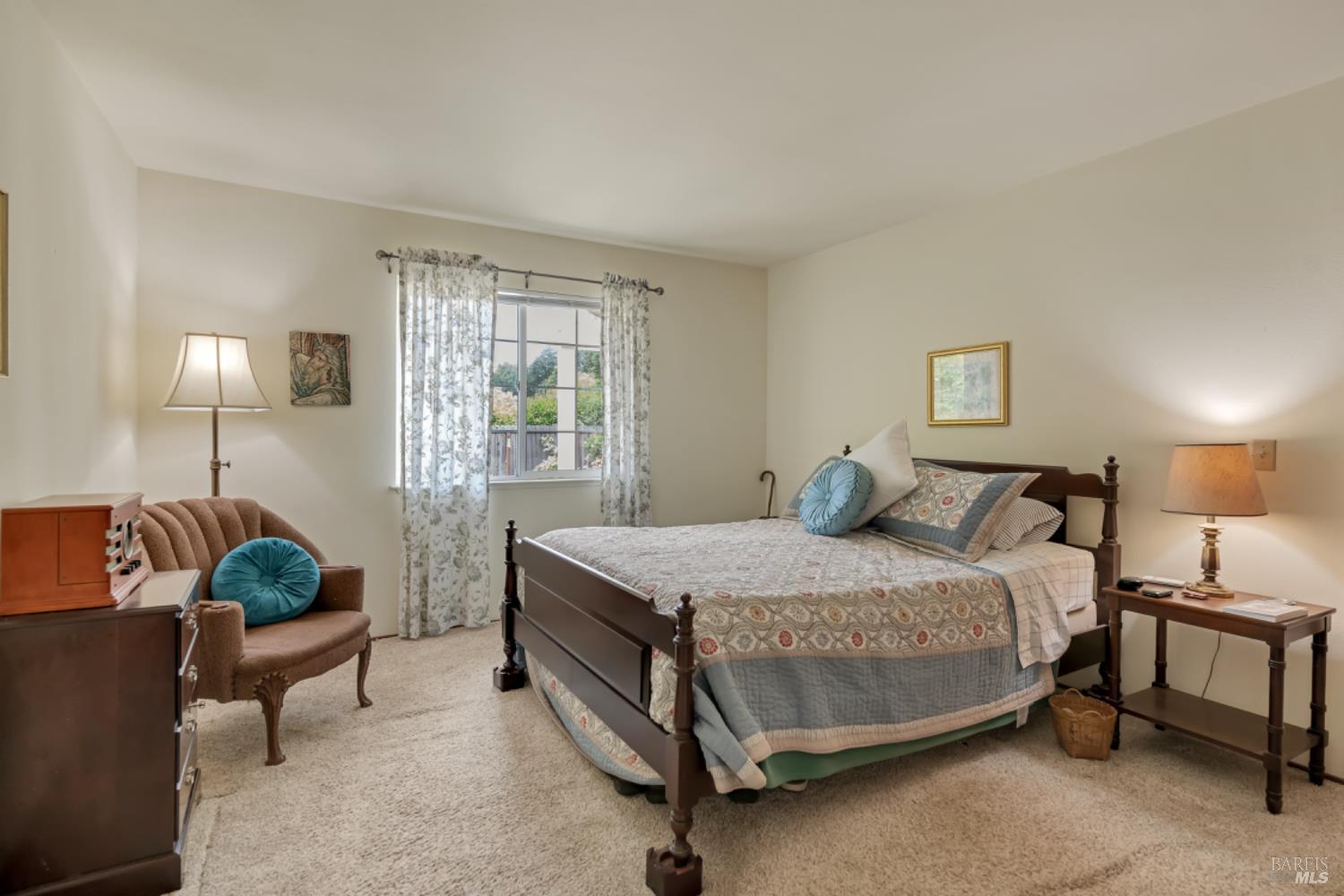 Detail Gallery Image 20 of 37 For 18498 Happy Ln, Sonoma,  CA 95476 - 2 Beds | 2 Baths