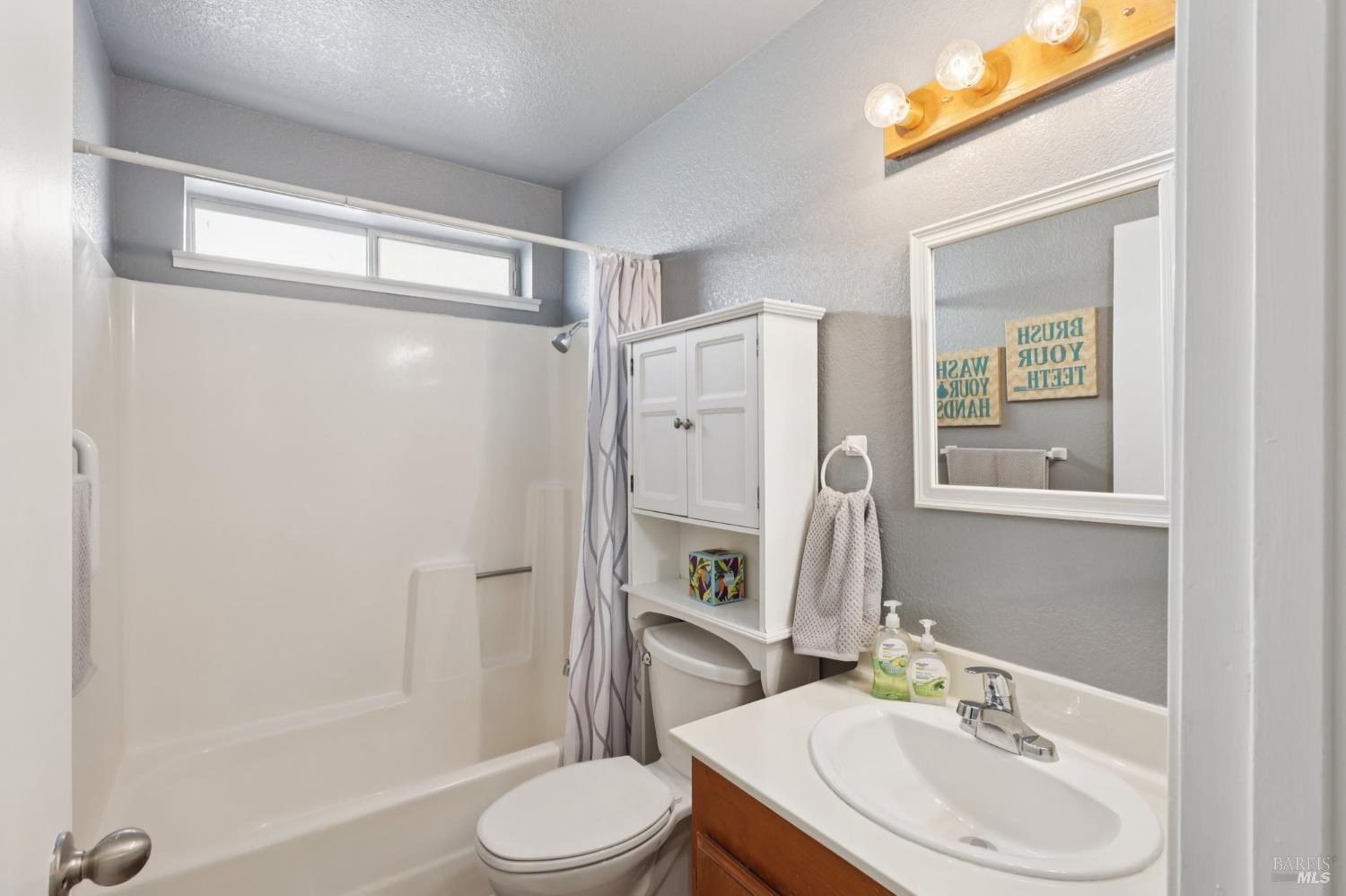 Detail Gallery Image 27 of 48 For 1403 Humbolt Dr, Suisun City,  CA 94585 - 3 Beds | 2 Baths