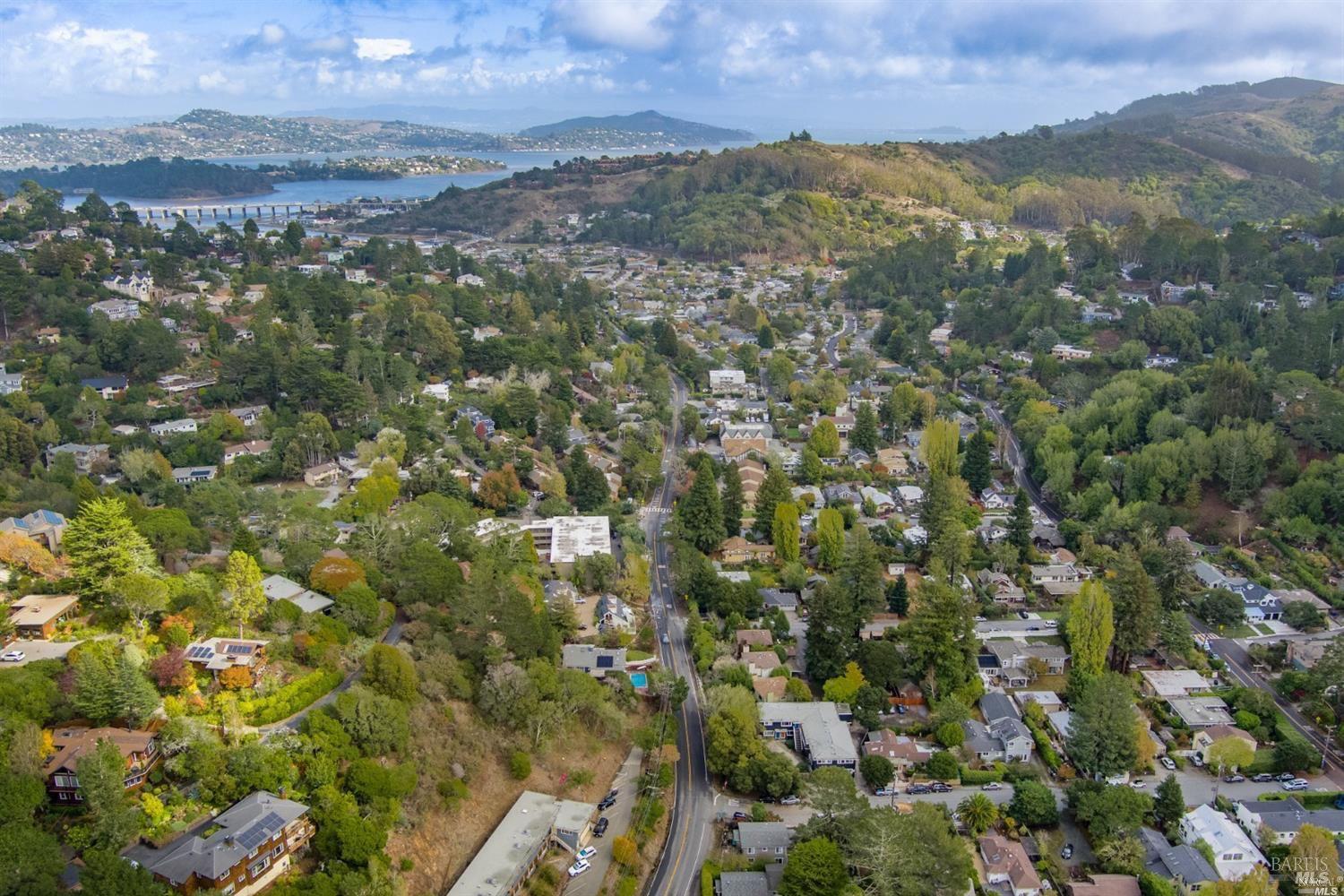 Detail Gallery Image 12 of 12 For 401 Ash St, Mill Valley,  CA 94941 - – Beds | – Baths