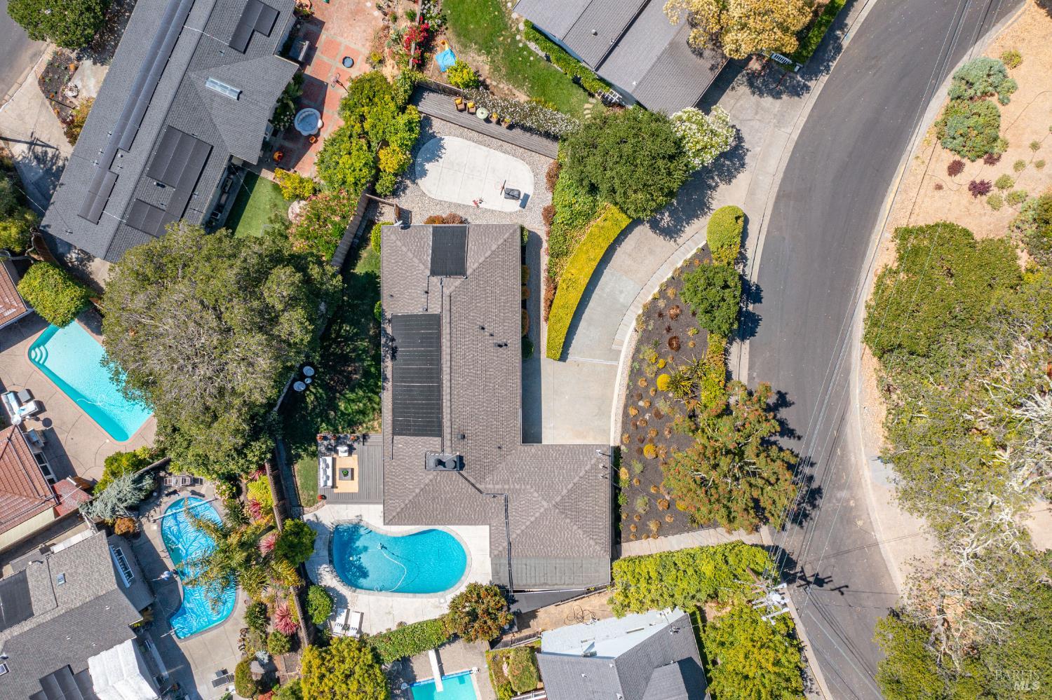 Detail Gallery Image 43 of 60 For 58 Junipero Serra Ave, San Rafael,  CA 94901 - 3 Beds | 2 Baths