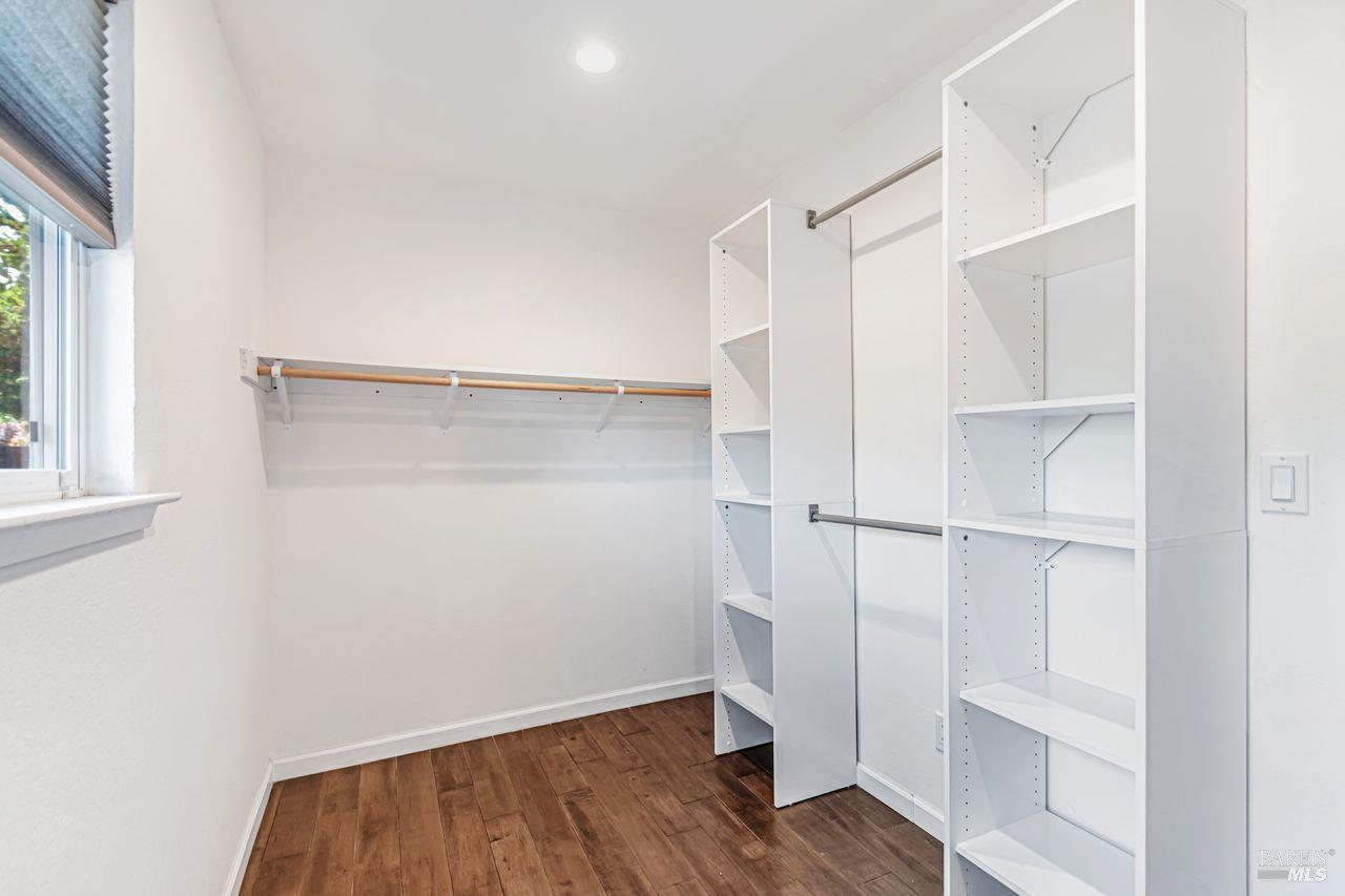 Detail Gallery Image 24 of 48 For 3641 Evergreen Rd, Santa Rosa,  CA 95405 - 4 Beds | 2 Baths