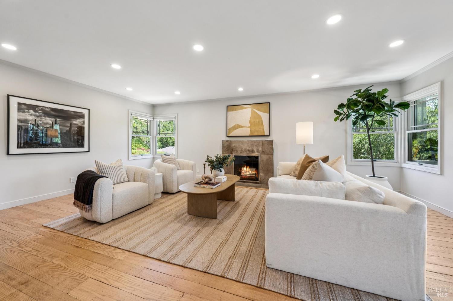 Detail Gallery Image 18 of 76 For 31 Irving Dr, San Anselmo,  CA 94960 - 4 Beds | 2 Baths