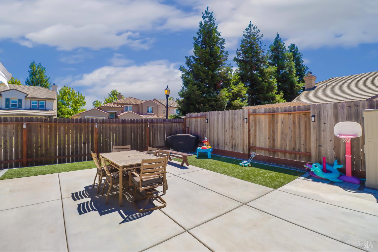 Detail Gallery Image 57 of 58 For 1105 Bello Dr, Dixon,  CA 95620 - 4 Beds | 2/1 Baths