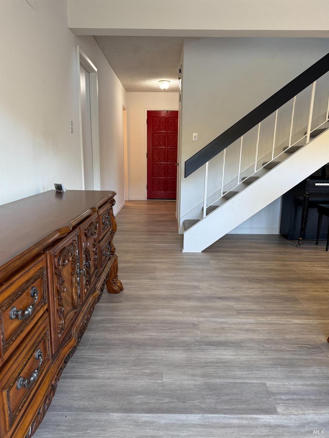Detail Gallery Image 19 of 35 For 101 Panorama Dr, Benicia,  CA 94510 - 3 Beds | 1/1 Baths