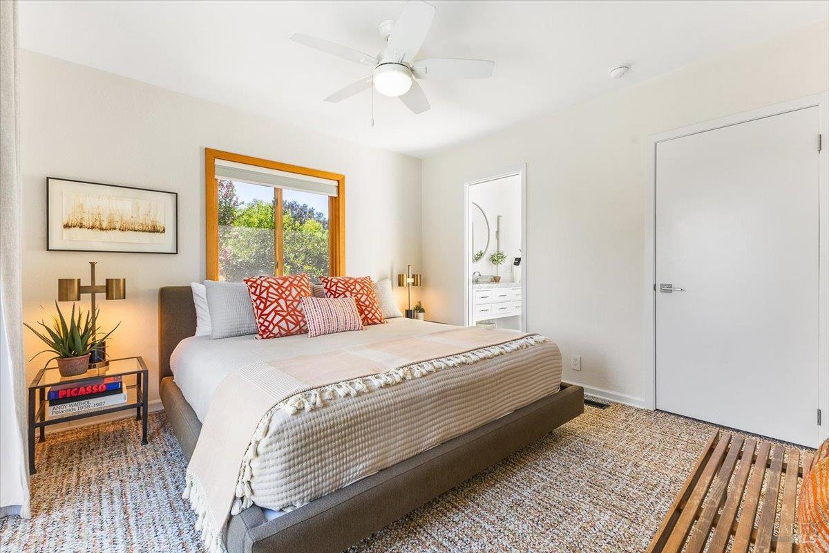 Detail Gallery Image 25 of 42 For 1208 Chiquita Rd, Healdsburg,  CA 95448 - 3 Beds | 3 Baths