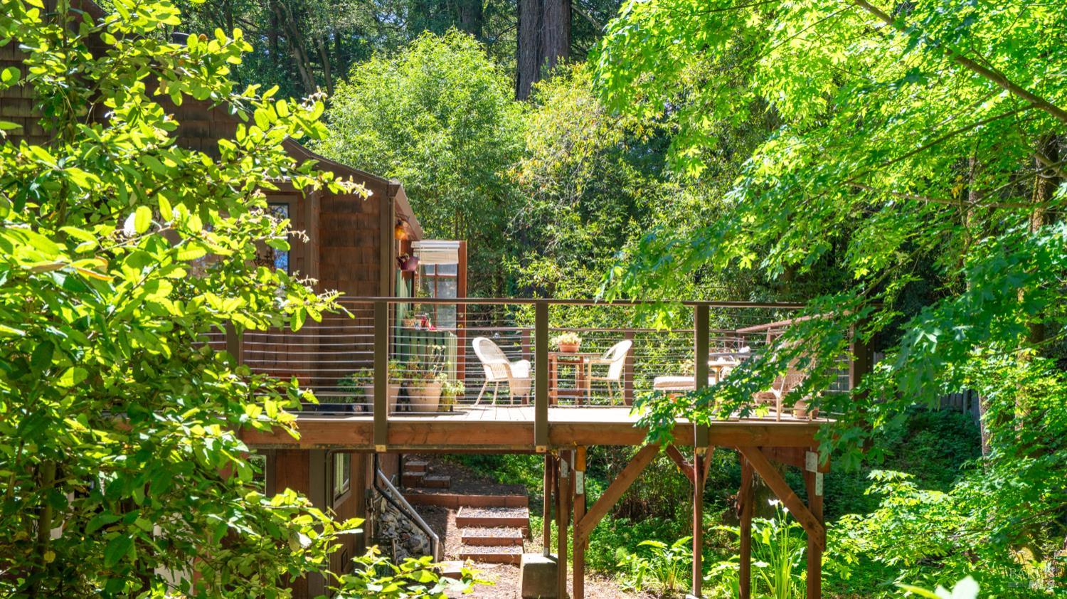 Detail Gallery Image 8 of 71 For 189 Wagnon Rd, Sebastopol,  CA 95472 - 2 Beds | 1 Baths