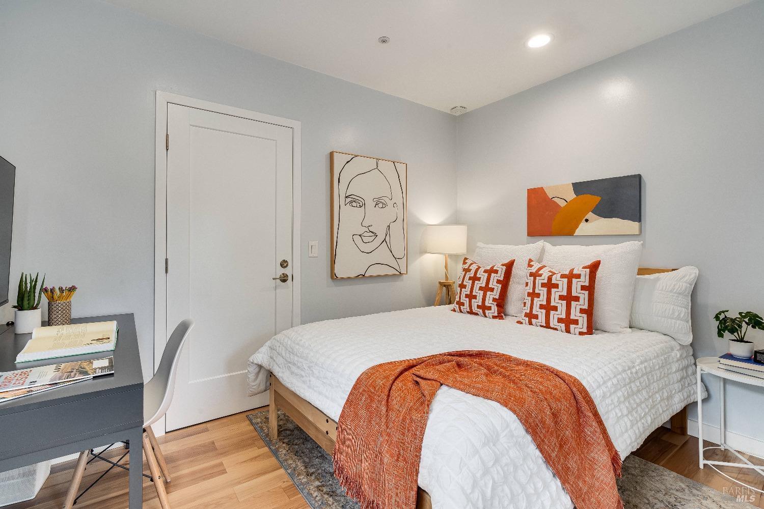 Detail Gallery Image 6 of 33 For 1532 Jefferson St, Napa,  CA 94559 - – Beds | – Baths