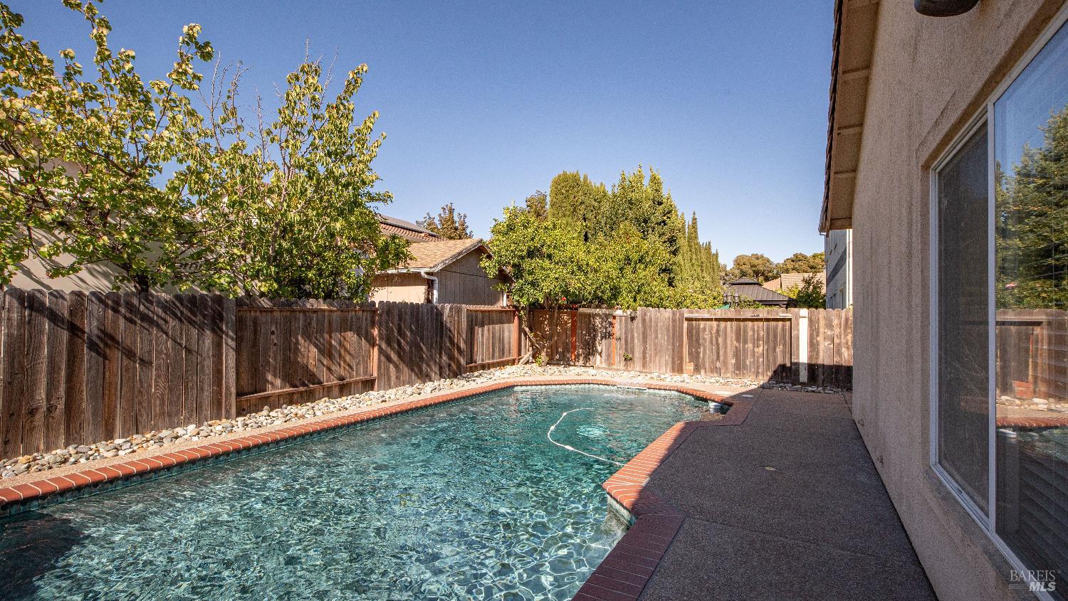 Detail Gallery Image 44 of 53 For 1300 Reeves Ct, Suisun City,  CA 94585 - 4 Beds | 2 Baths