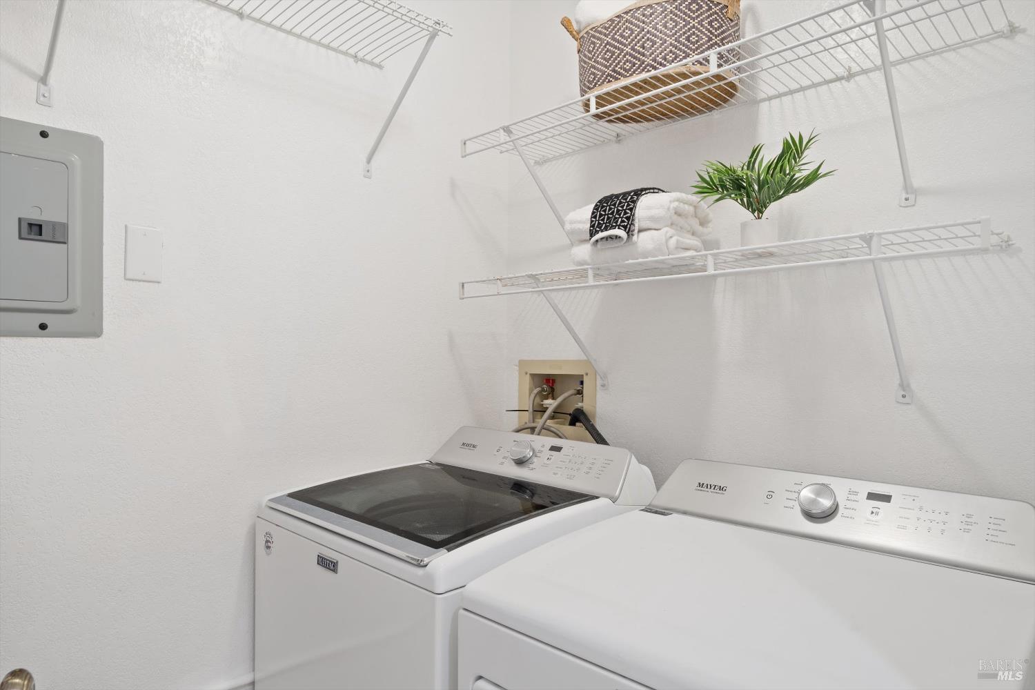 Detail Gallery Image 24 of 31 For 218 Indian Creek Dr, Santa Rosa,  CA 95409 - 2 Beds | 2 Baths