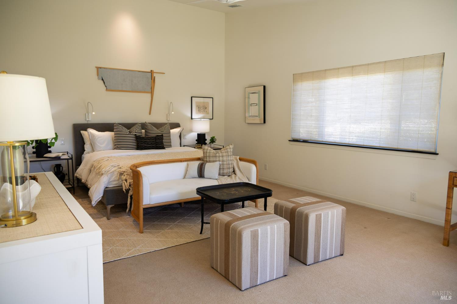 Detail Gallery Image 11 of 19 For 20662 Pueblo Rd, Sonoma,  CA 95476 - 3 Beds | 3/1 Baths