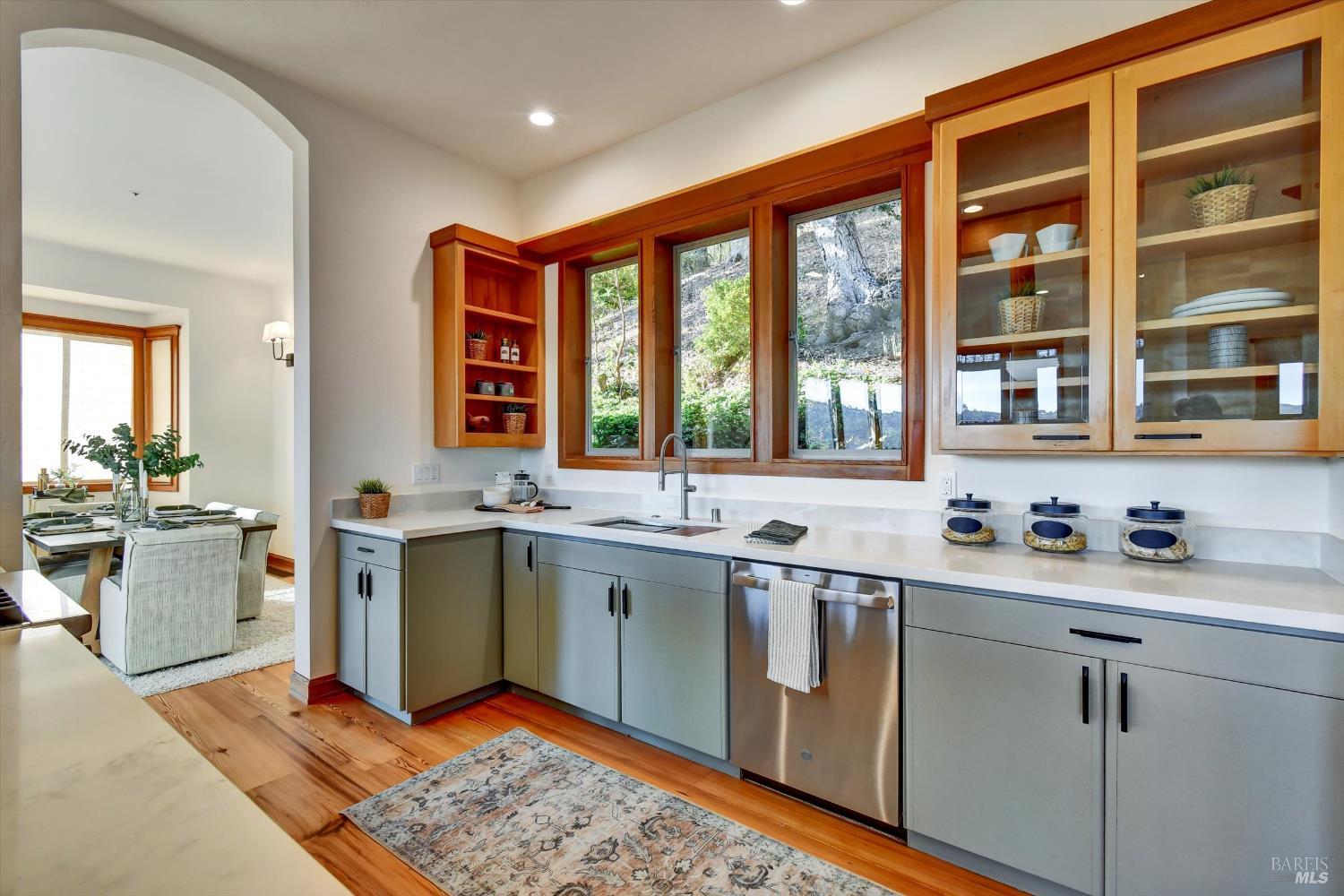 Detail Gallery Image 23 of 91 For 78 Greenwood Way, Mill Valley,  CA 94941 - 3 Beds | 2 Baths