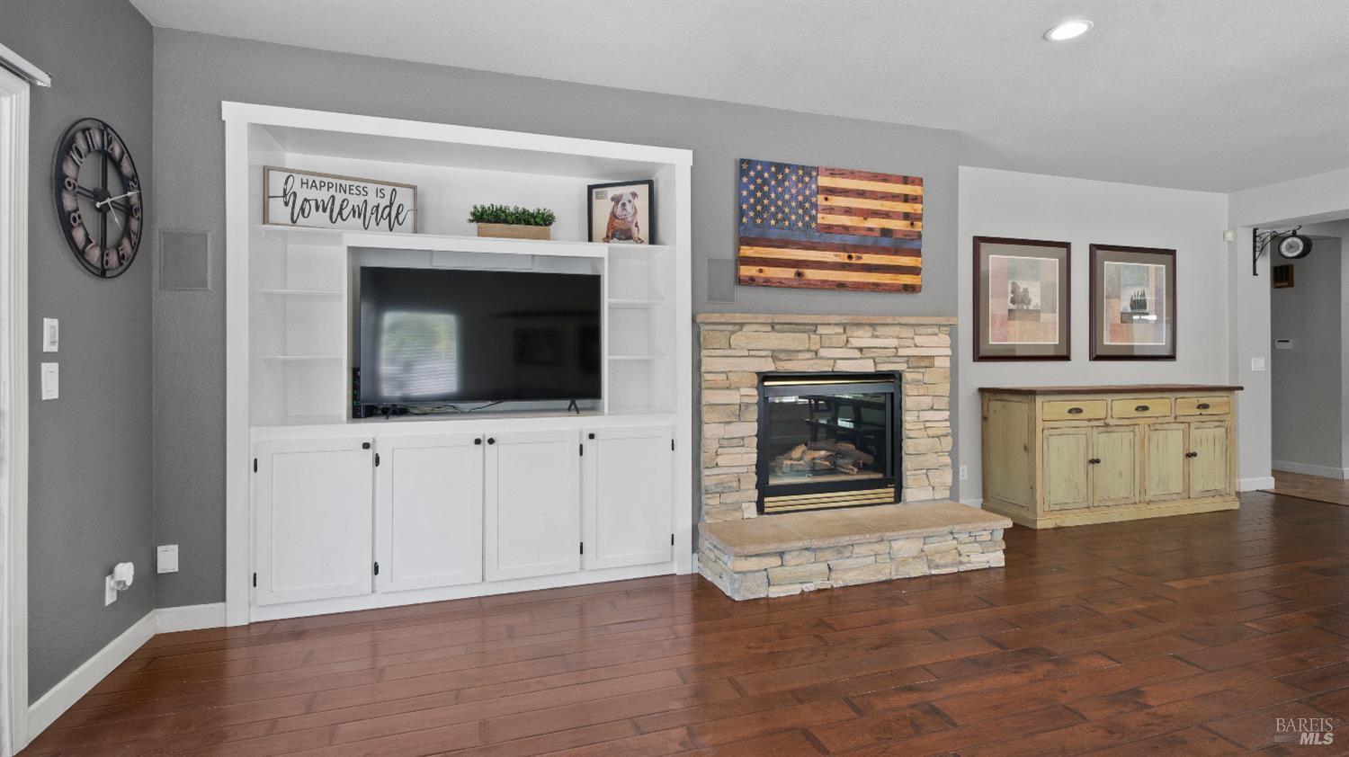 Detail Gallery Image 14 of 53 For 1300 Reeves Ct, Suisun City,  CA 94585 - 4 Beds | 2 Baths