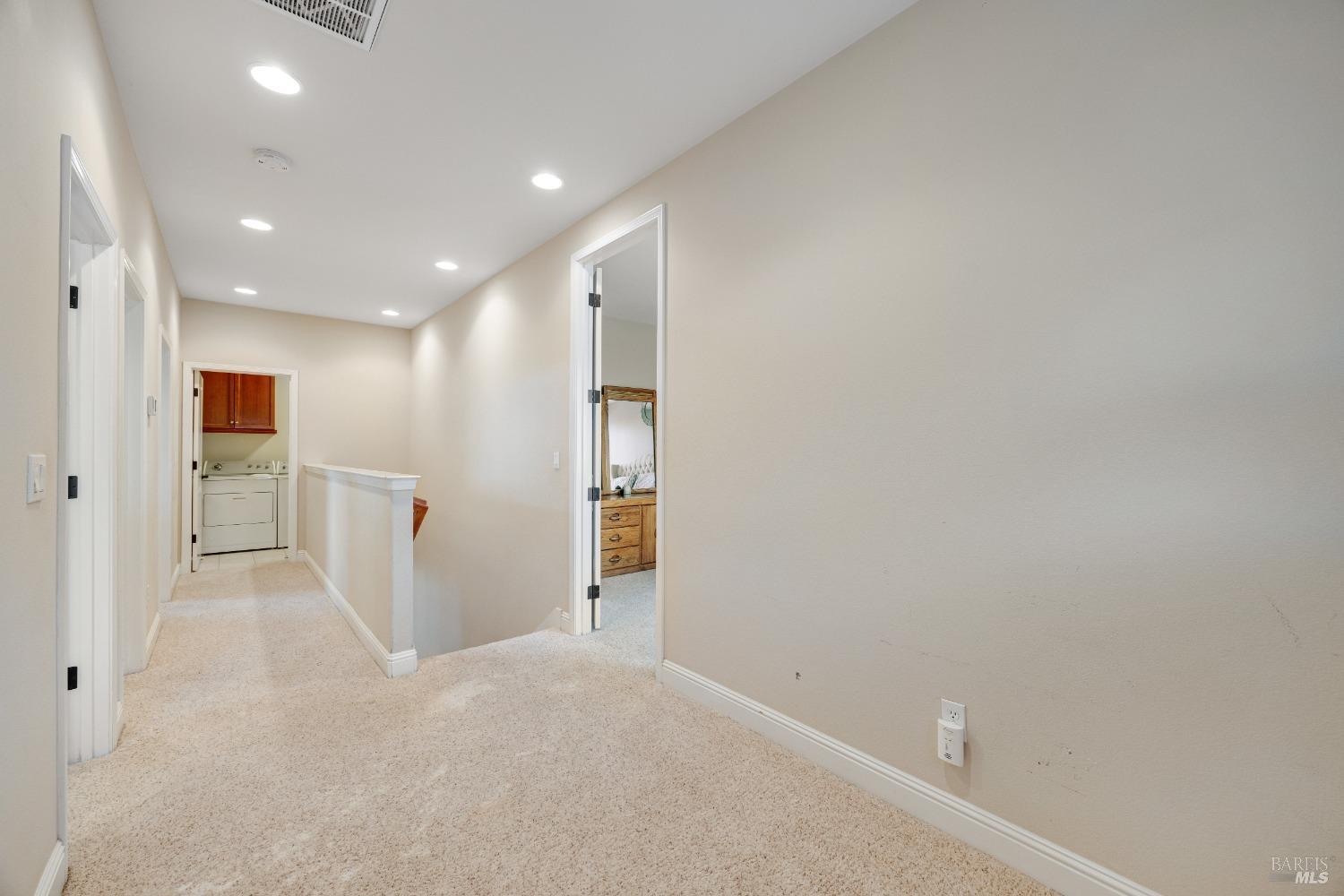 Detail Gallery Image 35 of 85 For 2095 Cooper Dr, Santa Rosa,  CA 95404 - – Beds | – Baths