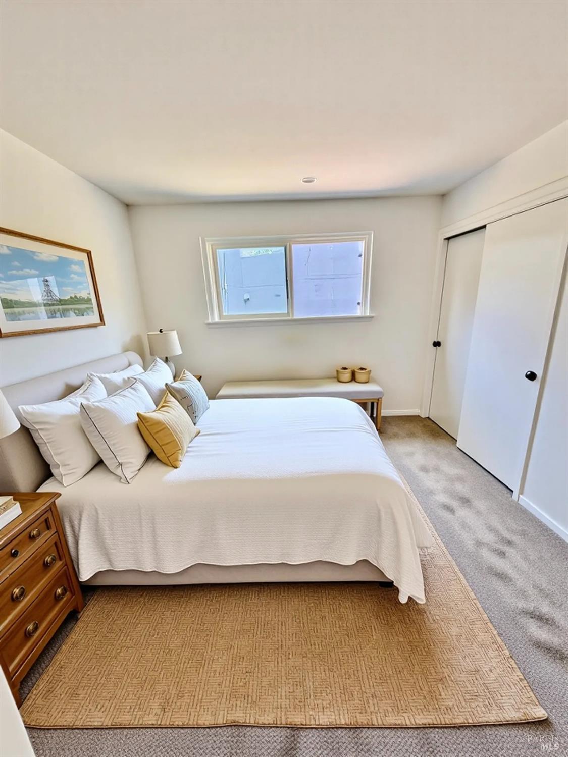 Detail Gallery Image 7 of 32 For 114 Powell Ave, Healdsburg,  CA 95448 - 5 Beds | 2 Baths