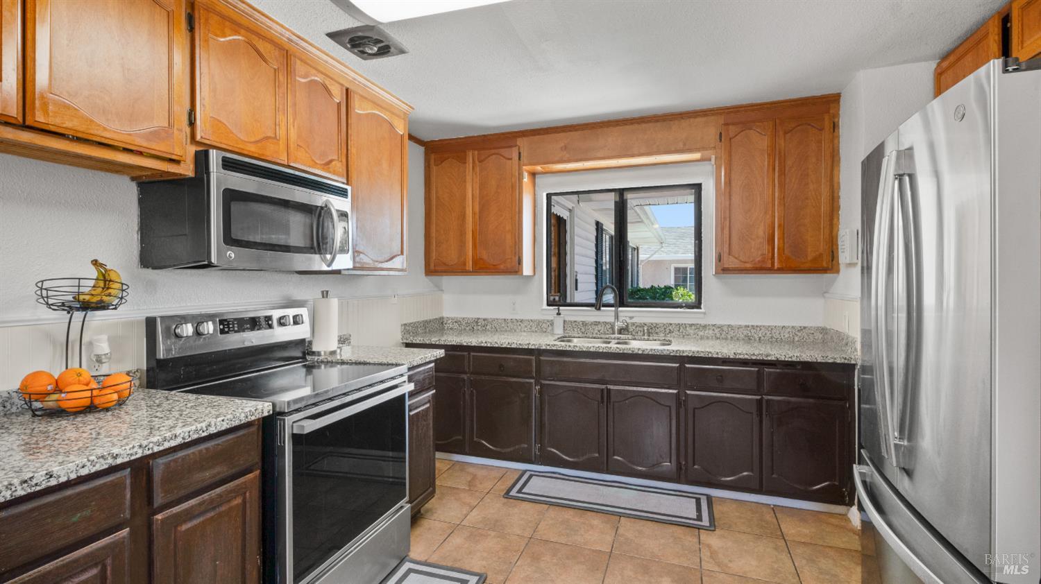 Detail Gallery Image 16 of 47 For 1200 Truman St, Fairfield,  CA 94533 - 3 Beds | 2 Baths