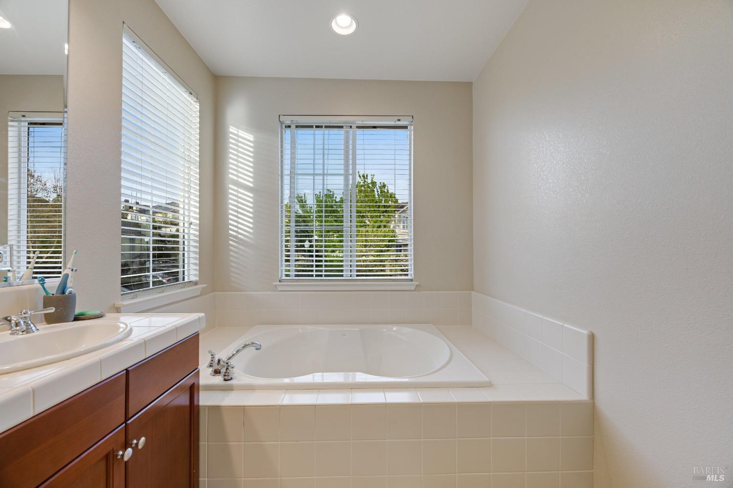 Detail Gallery Image 56 of 85 For 2095 Cooper Dr, Santa Rosa,  CA 95404 - – Beds | – Baths