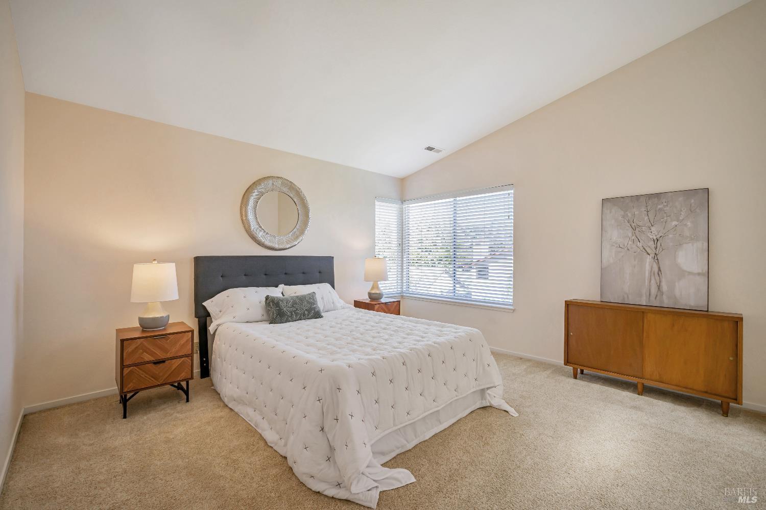 Detail Gallery Image 24 of 46 For 9616 Berkshire Way, Windsor,  CA 95492 - 3 Beds | 2/1 Baths