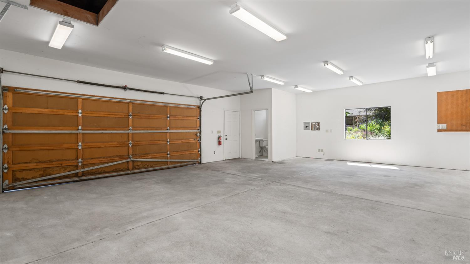 Detail Gallery Image 47 of 63 For 3155 Frei Rd, Sebastopol,  CA 95472 - 3 Beds | 2/1 Baths