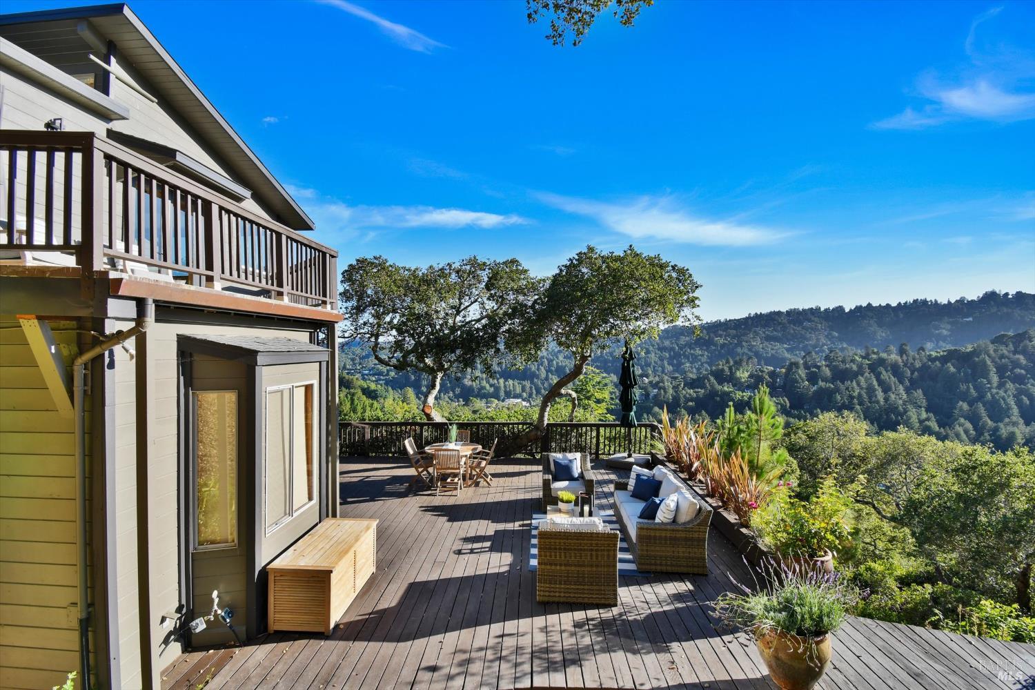 Detail Gallery Image 29 of 91 For 78 Greenwood Way, Mill Valley,  CA 94941 - 3 Beds | 2 Baths