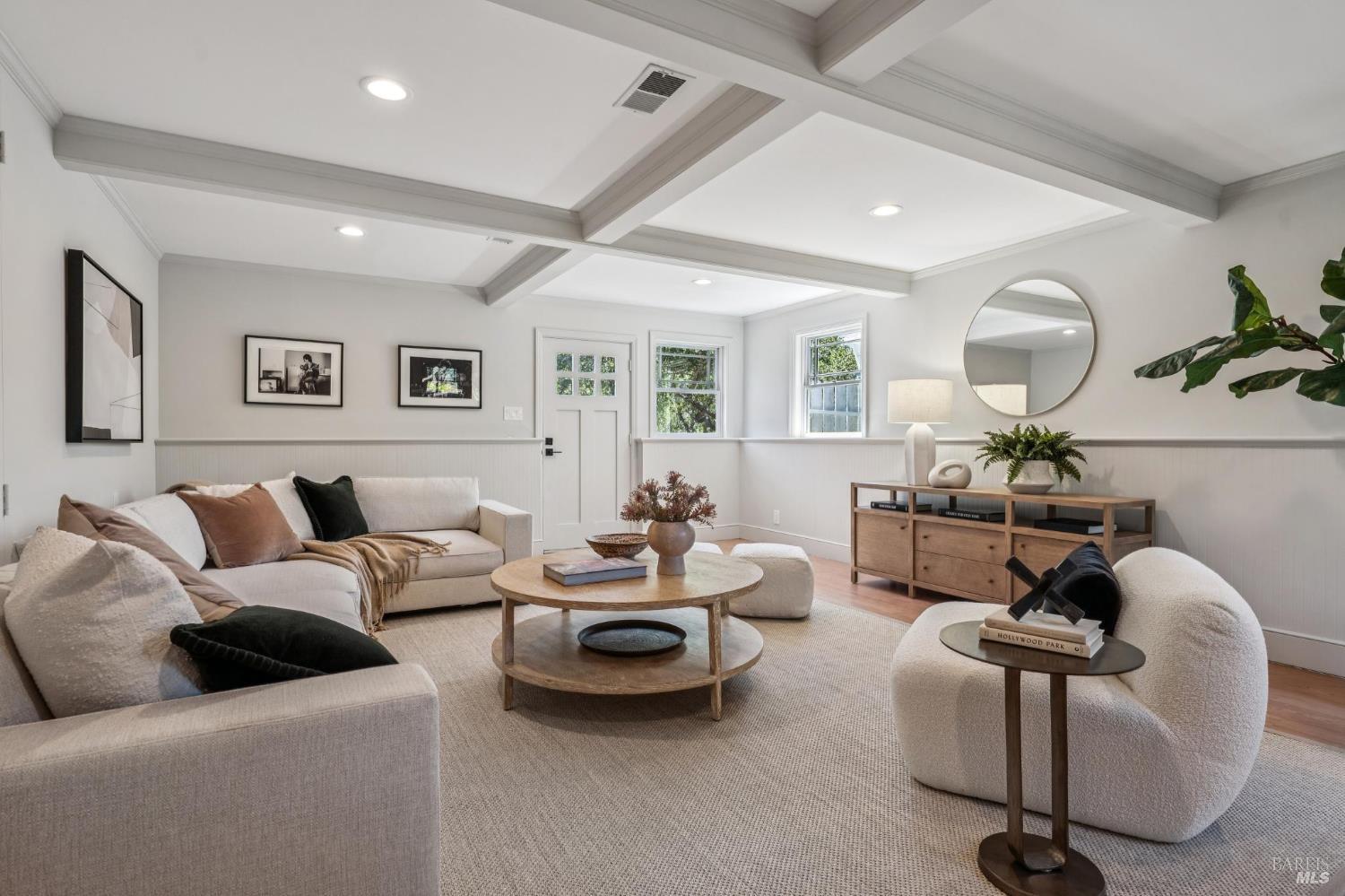 Detail Gallery Image 8 of 76 For 31 Irving Dr, San Anselmo,  CA 94960 - 4 Beds | 2 Baths