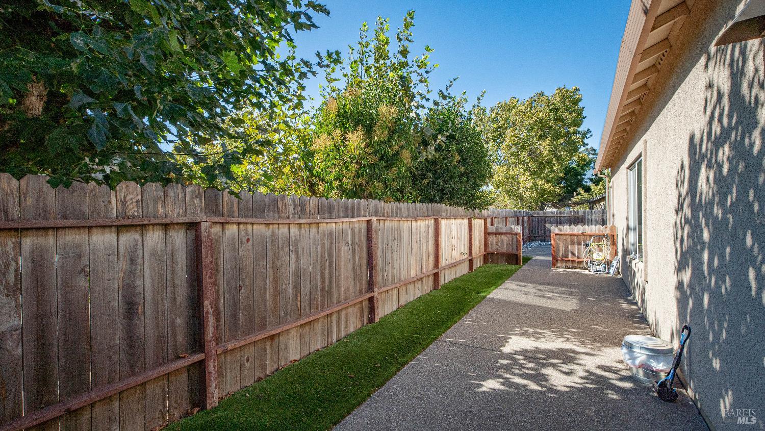 Detail Gallery Image 53 of 53 For 1300 Reeves Ct, Suisun City,  CA 94585 - 4 Beds | 2 Baths
