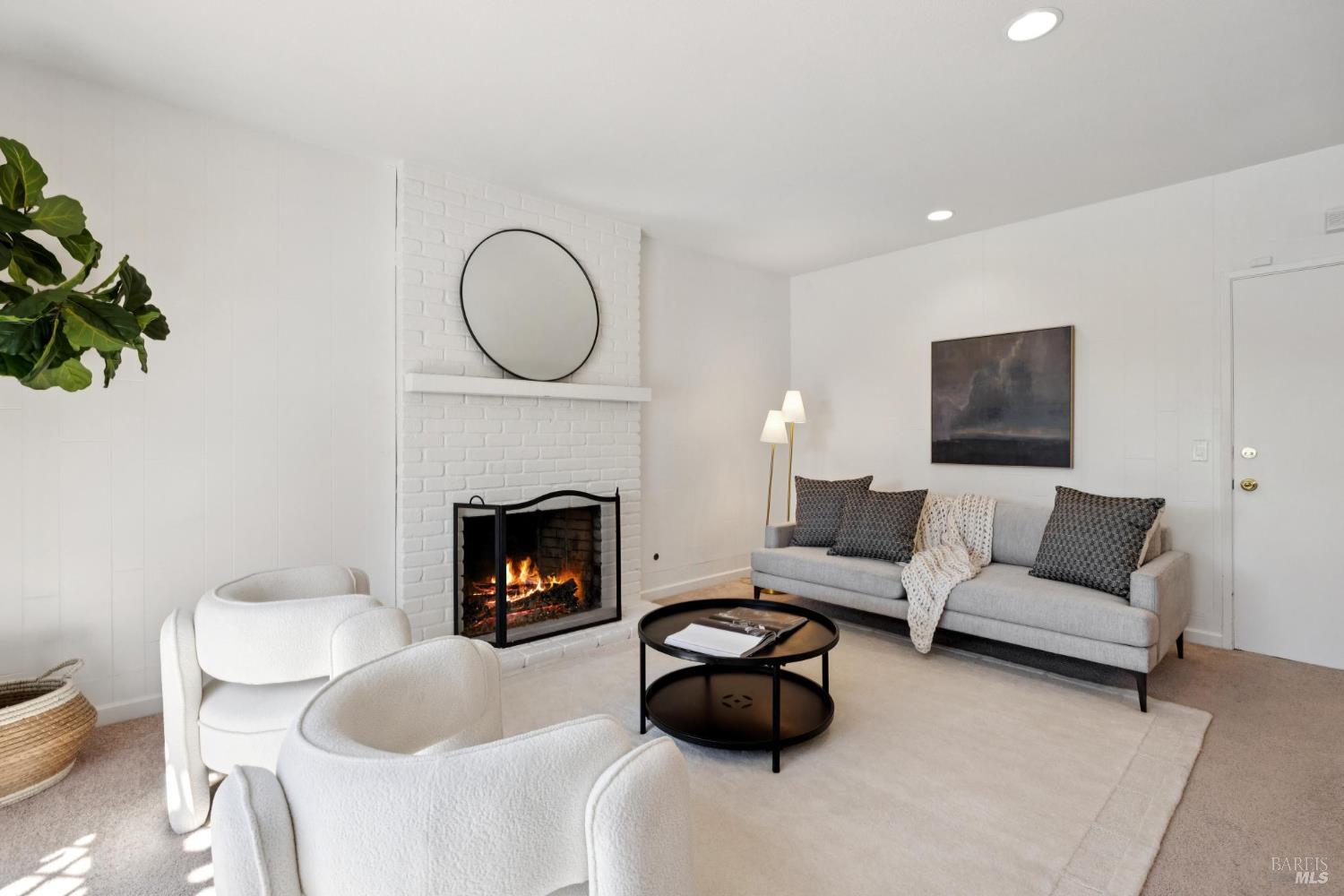 Detail Gallery Image 24 of 66 For 334 San Marin Dr, Novato,  CA 94945 - 4 Beds | 2 Baths