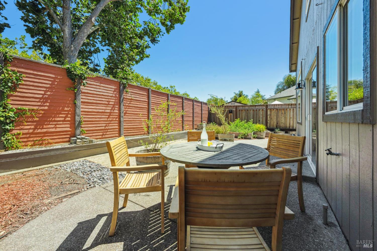 Detail Gallery Image 53 of 53 For 8030 Macaw Ct, Rohnert Park,  CA 94928 - 3 Beds | 2/1 Baths