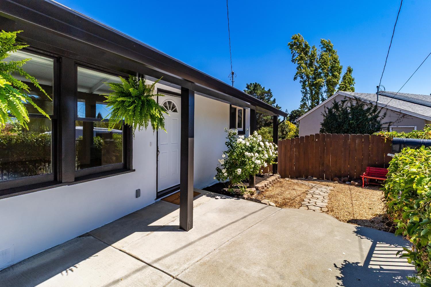 Detail Gallery Image 10 of 62 For 26 Corte Del Sol Unkn, Benicia,  CA 94510 - 3 Beds | 1 Baths