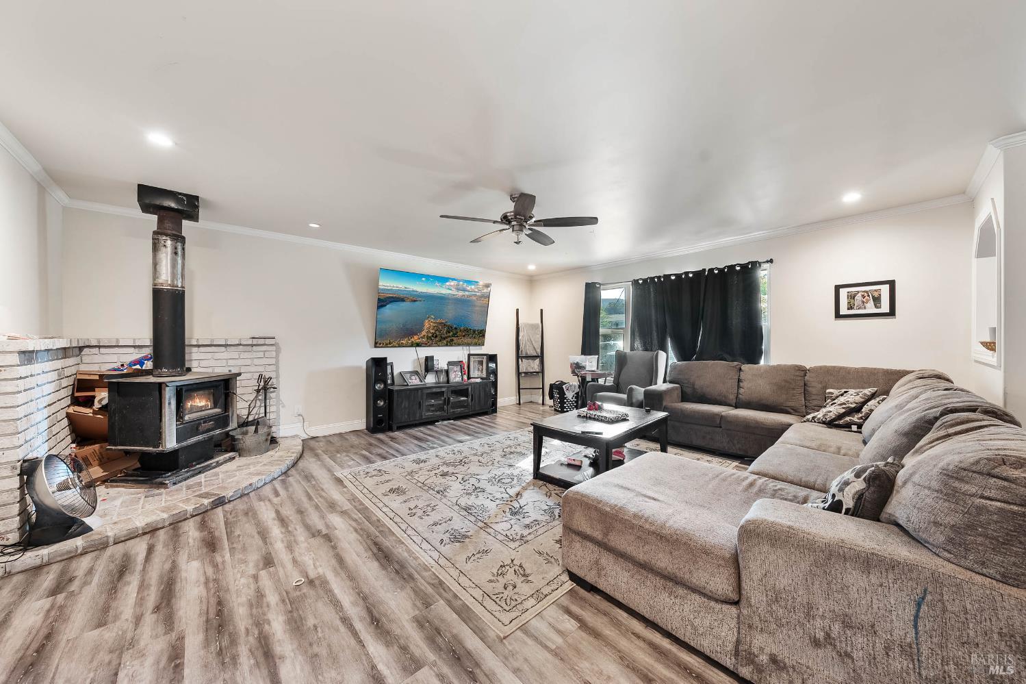 Detail Gallery Image 14 of 36 For 3664 Mckinnley Dr, Clearlake,  CA 95422 - 3 Beds | 2 Baths