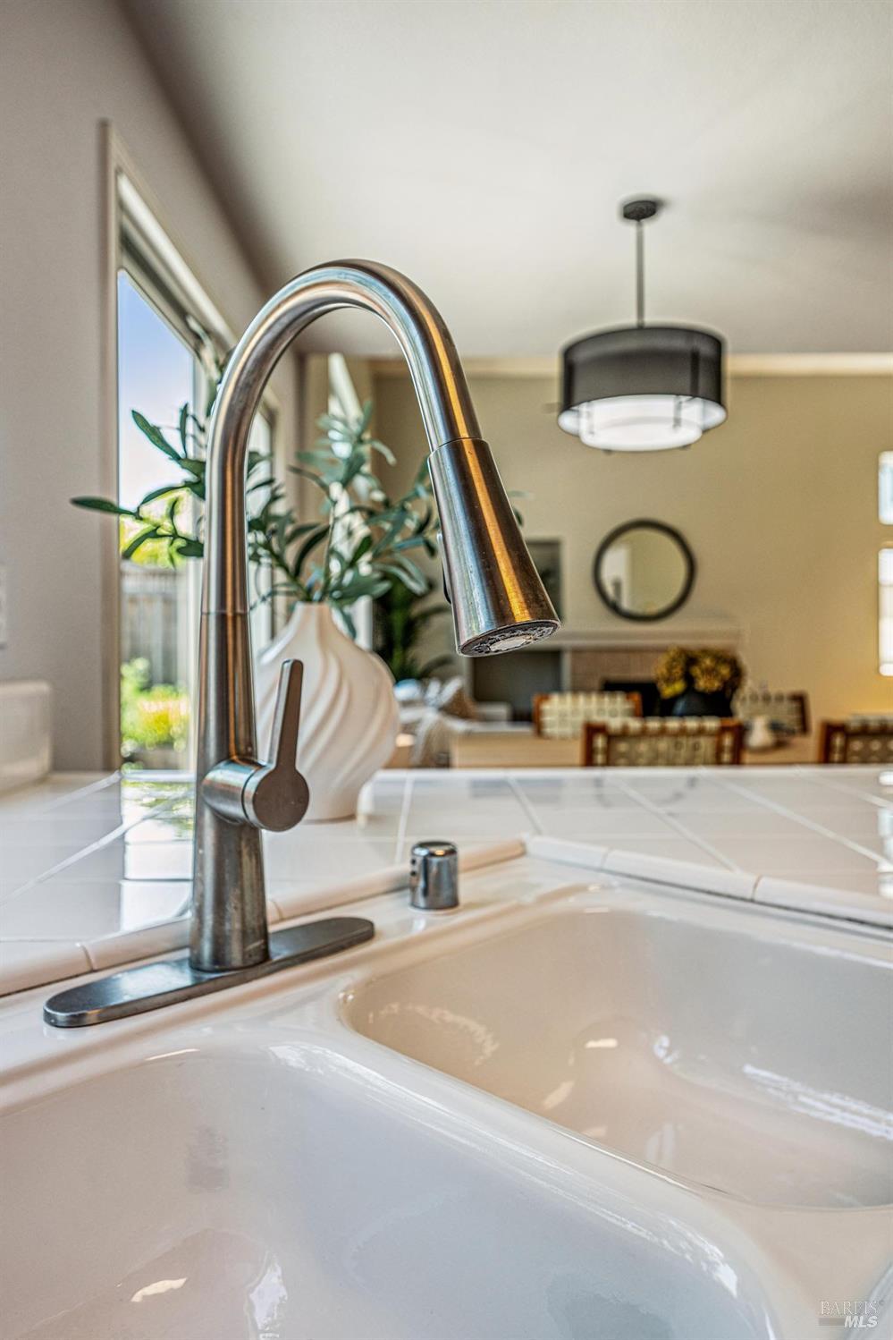 Detail Gallery Image 27 of 53 For 8030 Macaw Ct, Rohnert Park,  CA 94928 - 3 Beds | 2/1 Baths