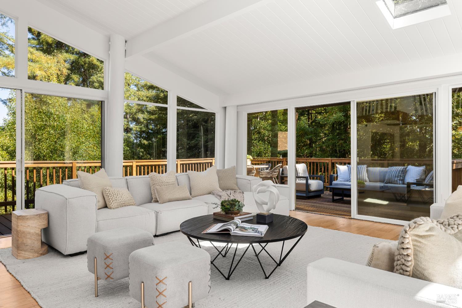 Detail Gallery Image 5 of 56 For 306 Edgewood Ave, Mill Valley,  CA 94941 - 4 Beds | 3 Baths
