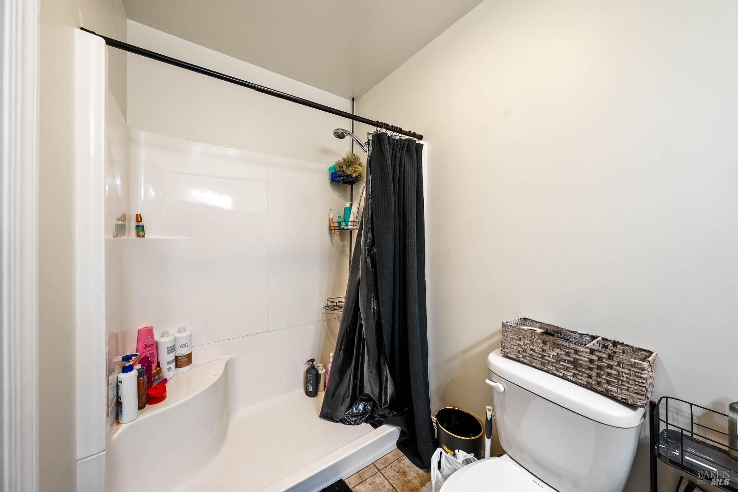 Detail Gallery Image 18 of 36 For 3664 Mckinnley Dr, Clearlake,  CA 95422 - 3 Beds | 2 Baths