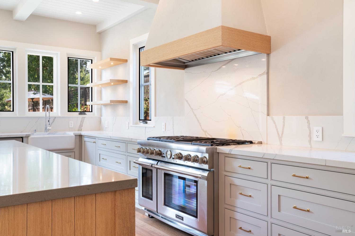 Detail Gallery Image 19 of 24 For 1508 Spring St, Saint Helena,  CA 94574 - 3 Beds | 3/1 Baths