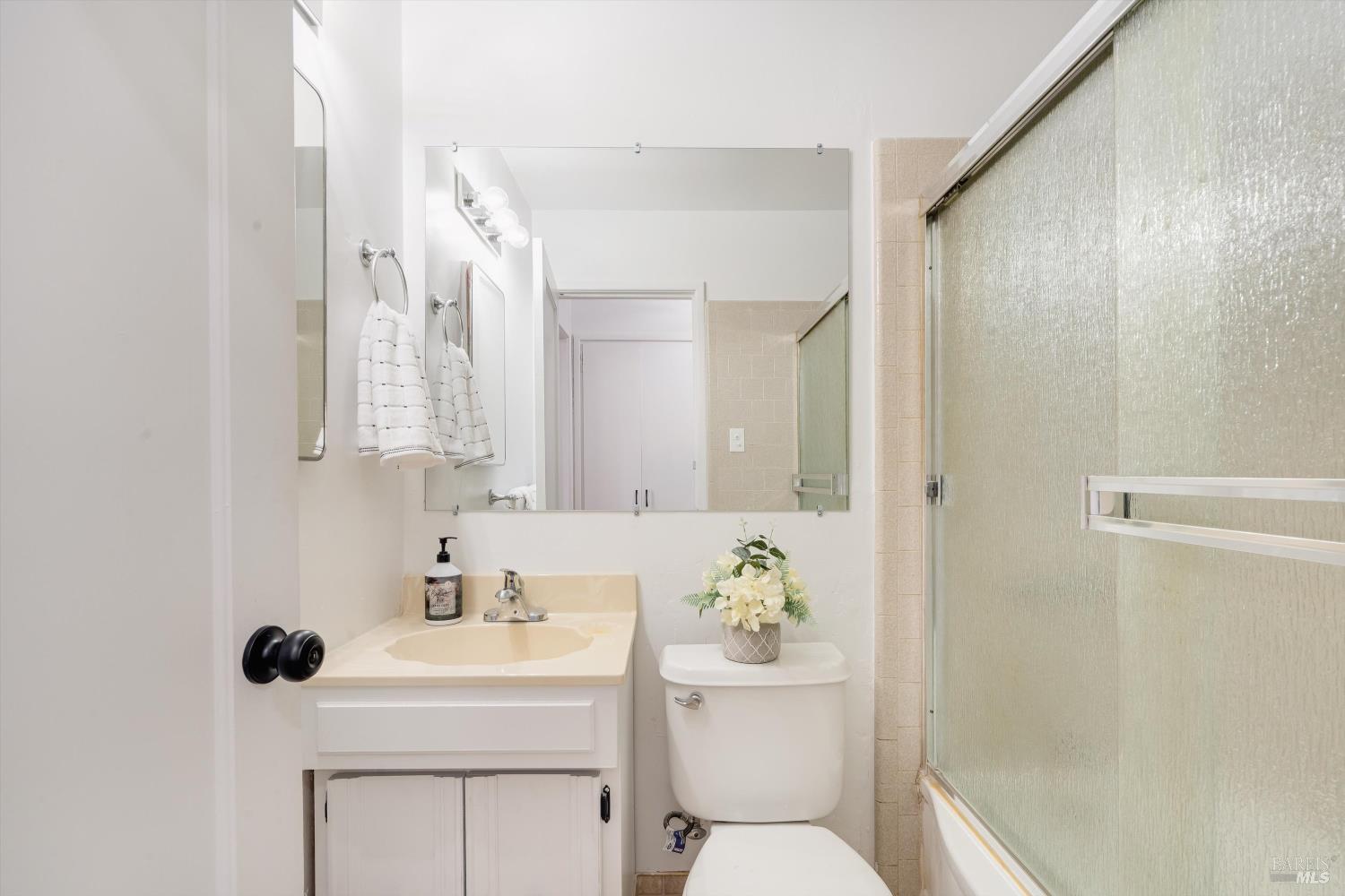 Detail Gallery Image 24 of 40 For 1229 Olive St, Santa Rosa,  CA 95407 - 3 Beds | 2 Baths