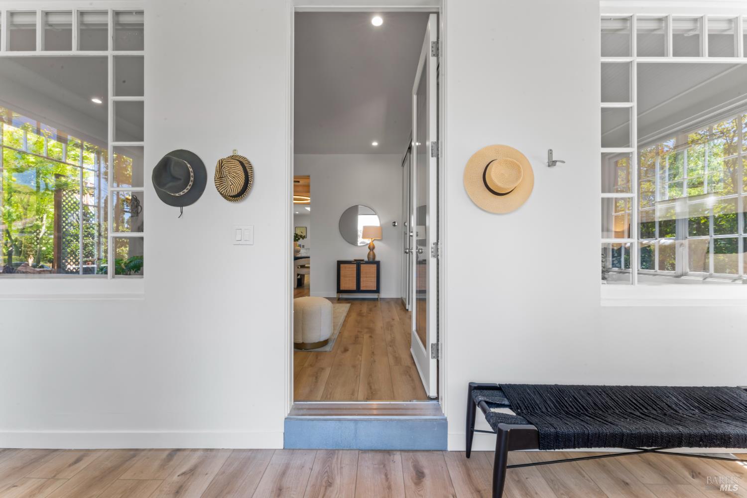 Detail Gallery Image 4 of 77 For 108 Randolph St, Napa,  CA 94559 - 3 Beds | 3 Baths