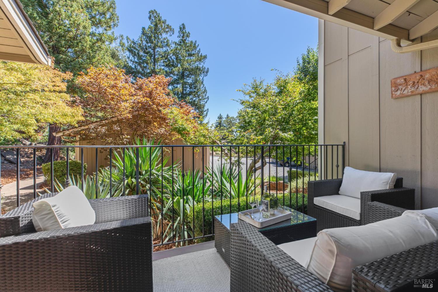 Detail Gallery Image 40 of 69 For 836 Acorn Way, Napa,  CA 94558 - 3 Beds | 2 Baths