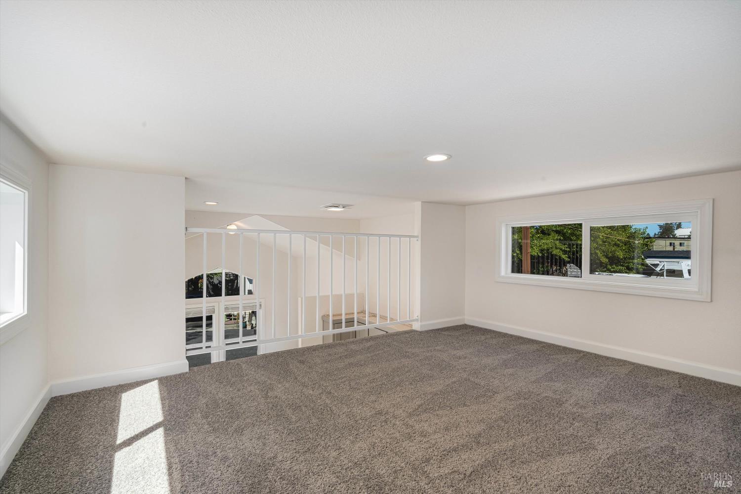 Detail Gallery Image 25 of 32 For 101 Colgan Ave 2, Santa Rosa,  CA 95404 - 1 Beds | 1 Baths
