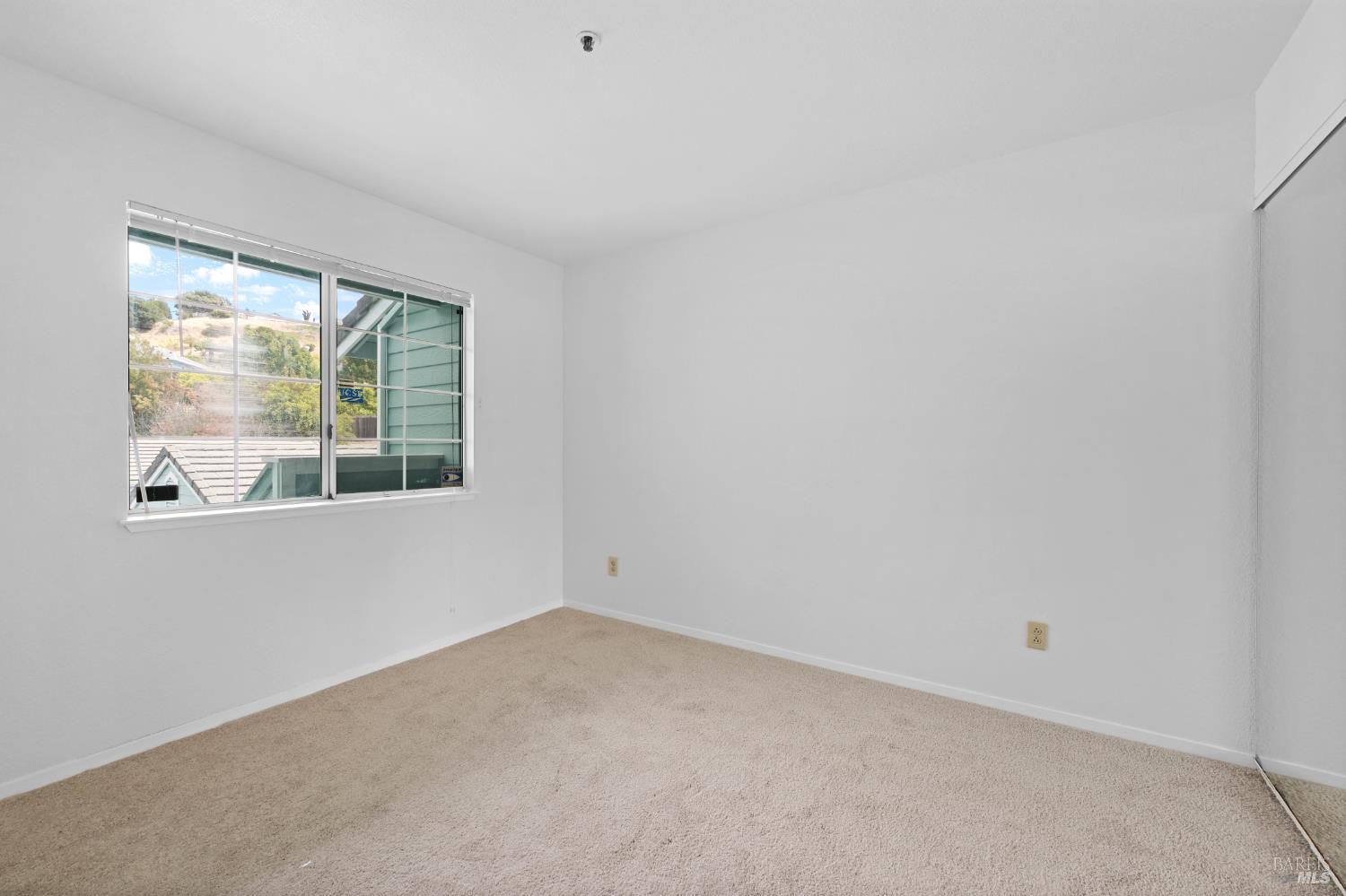 Detail Gallery Image 20 of 29 For 506 Dursey Dr, Pinole,  CA 94564 - 2 Beds | 2 Baths